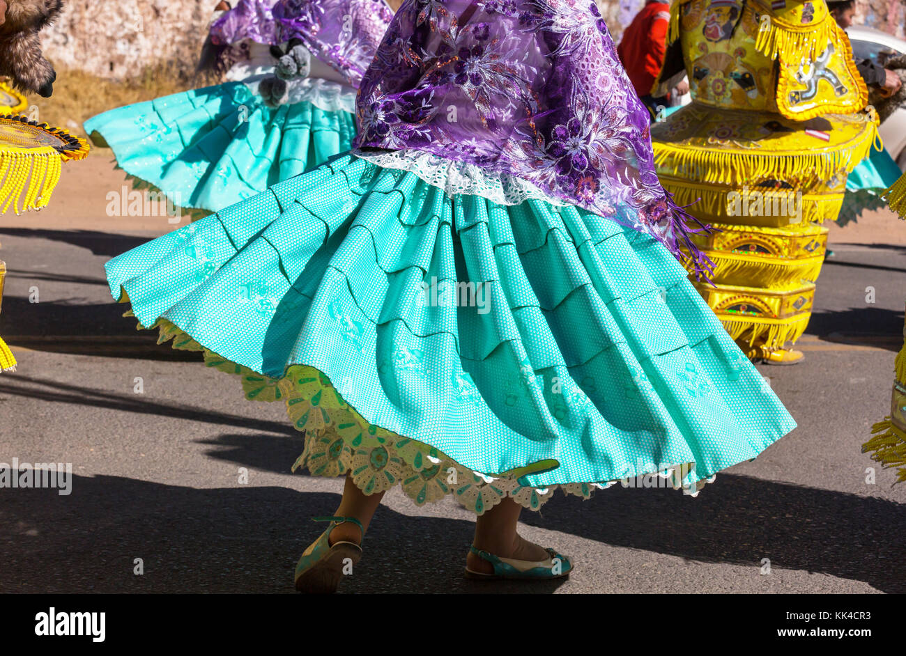 Authentic peruvian dance Stock Photo Alamy
