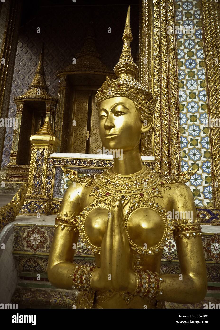 Thai Bouddism Temples And Sacred Places In Bangok 22 11 08 Stock Photo Alamy Thai Bouddism Temples And Sacred Places In Bangok 22 11 08 Stock Photo Alamy