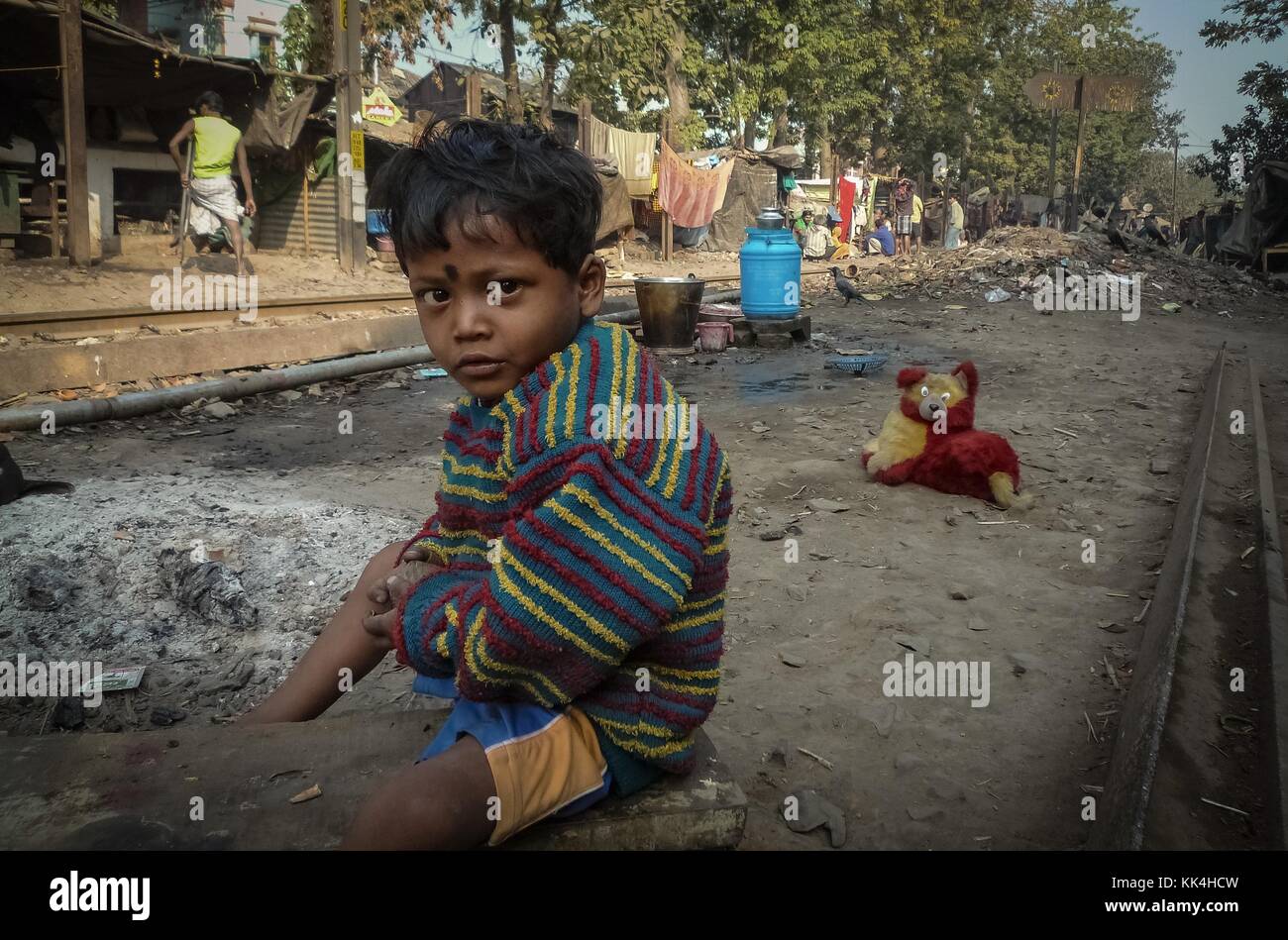 Kolkata's begger -  08/01/2010  -    -  Kolkata's begger -  Boy living in one of the numerous shanty towns following the railroad of Calcutta   -  Sylvain Leser / Le Pictorium Stock Photo