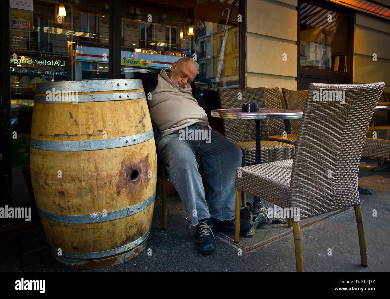 Turpein Et Lez-Art -  09/02/2011  -    -  Paris , french New Wine Beaujolais   -  Sylvain Leser / Le Pictorium Stock Photo