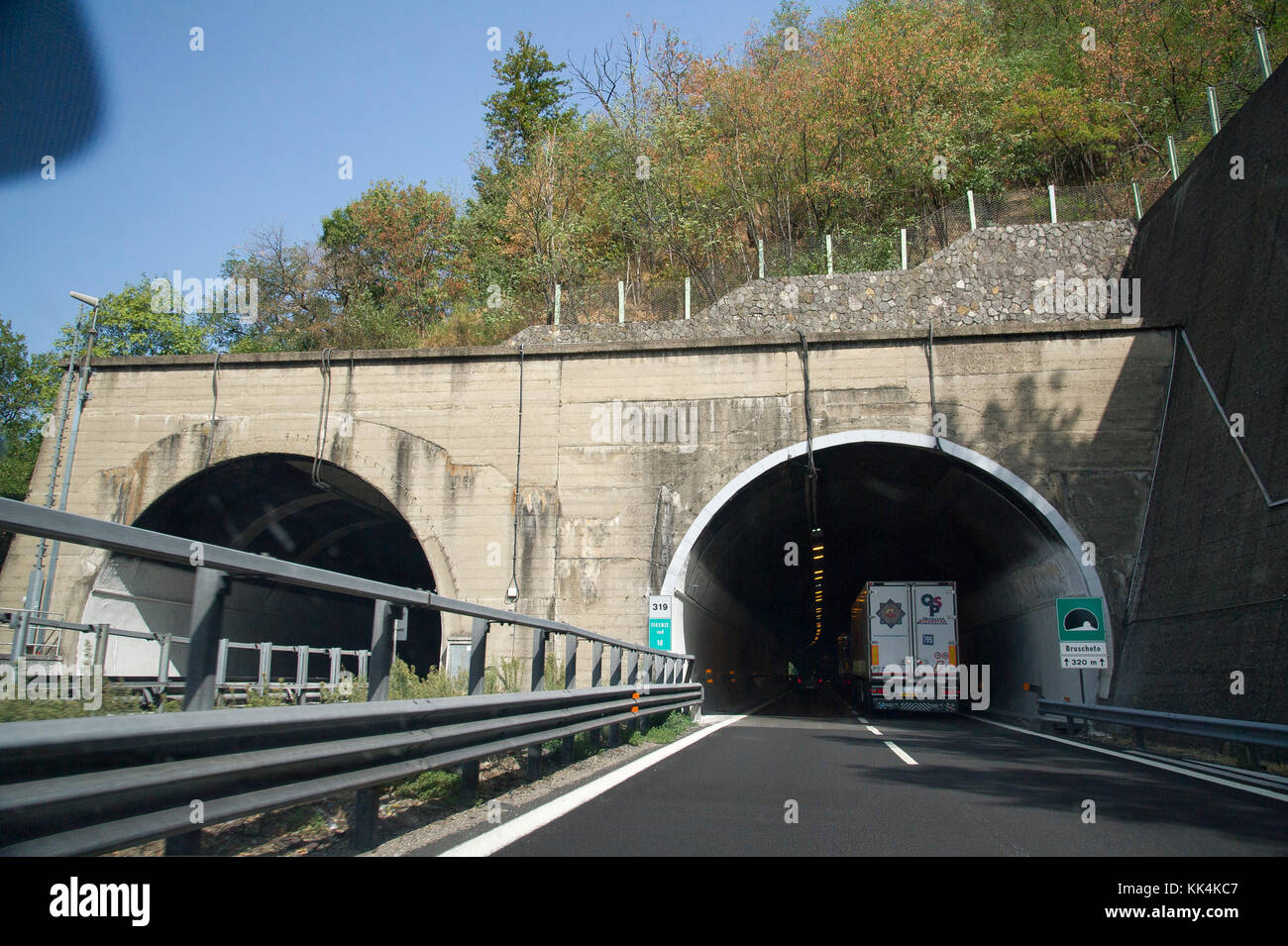 Autostrada A1 MilanoNapoli called Autostrada del Sole in Firenze