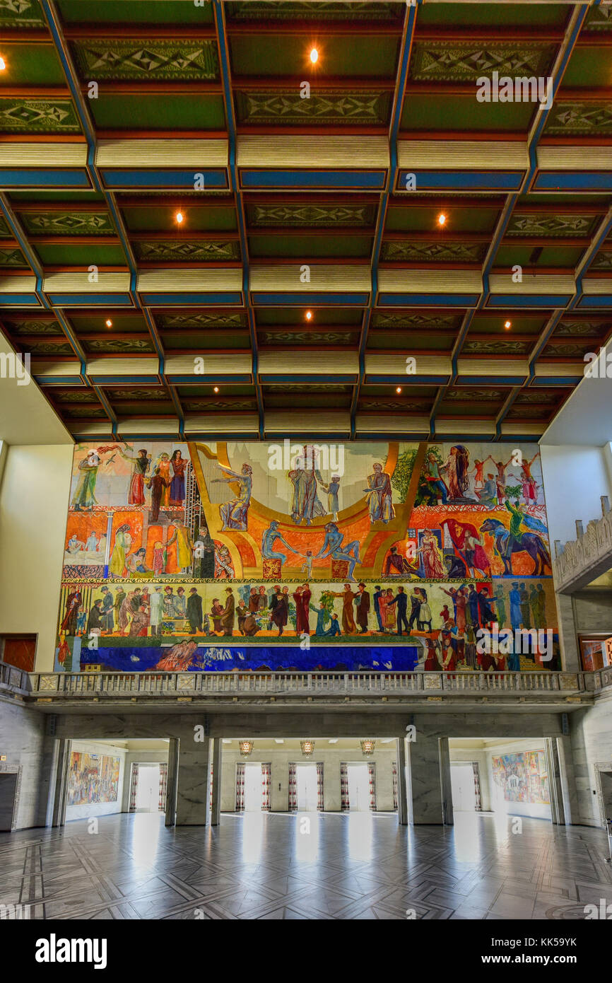 Oslo City Hall (Norwegian: Oslo radhus) houses the city council, city ...