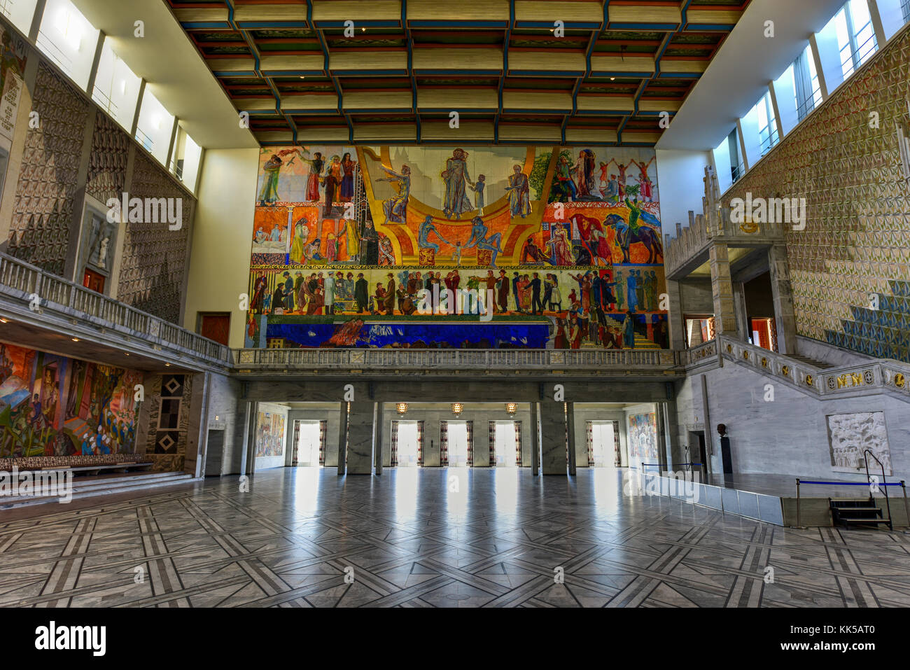 Oslo City Hall (Norwegian: Oslo radhus) houses the city council, city ...