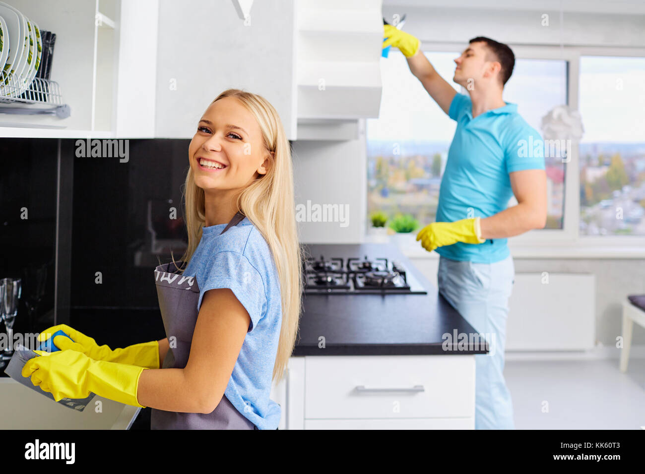 House husband cleaning hi-res stock photography and images - Alamy