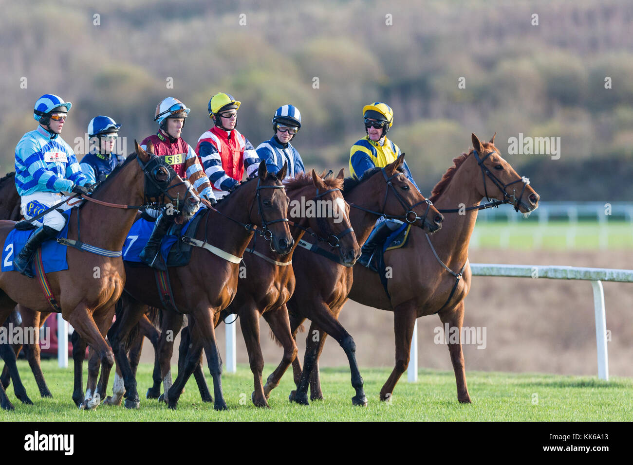 Jockeys horses race hi-res stock photography and images - Alamy