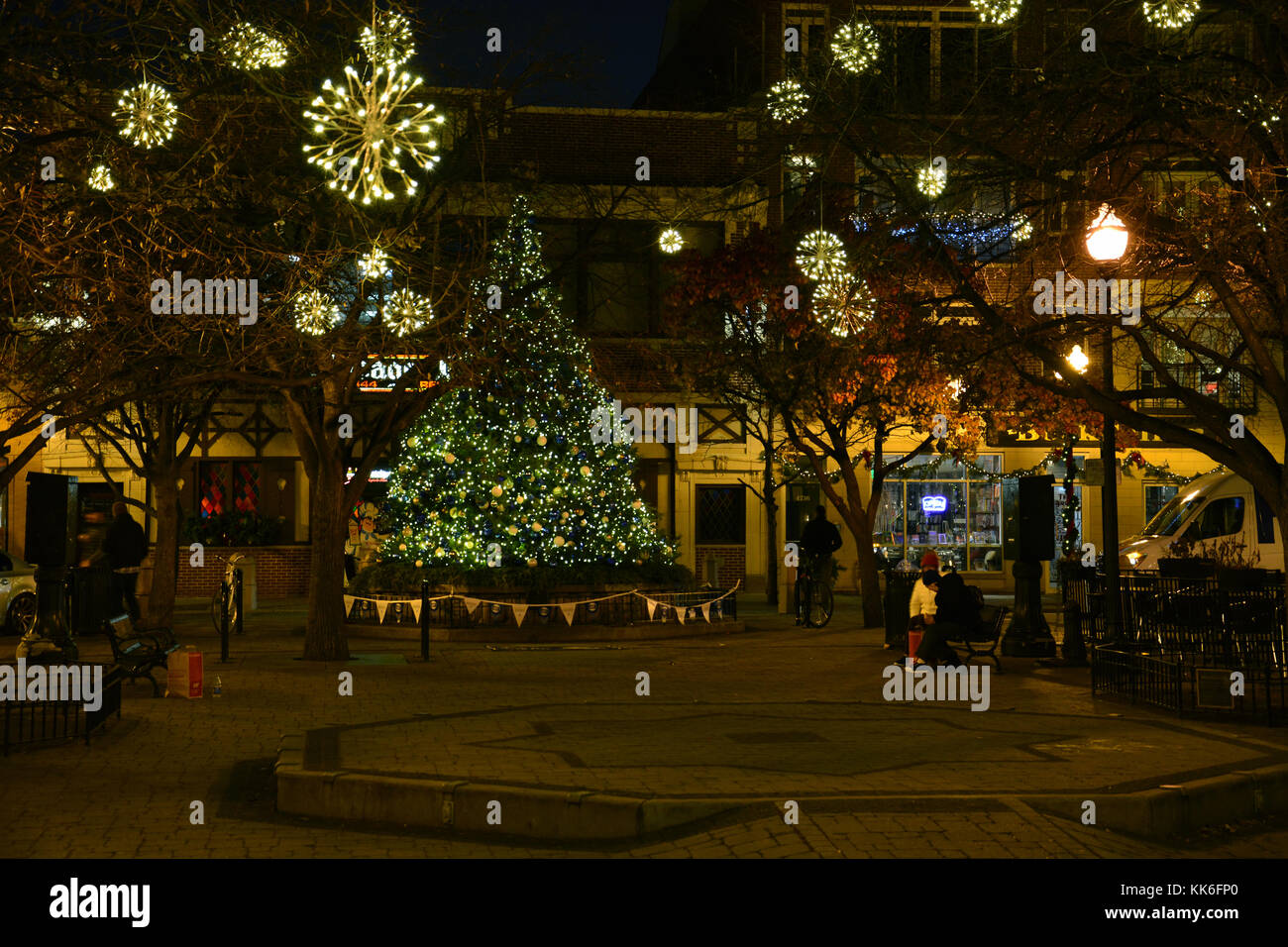 Lincoln christmas market hires stock photography and images Alamy