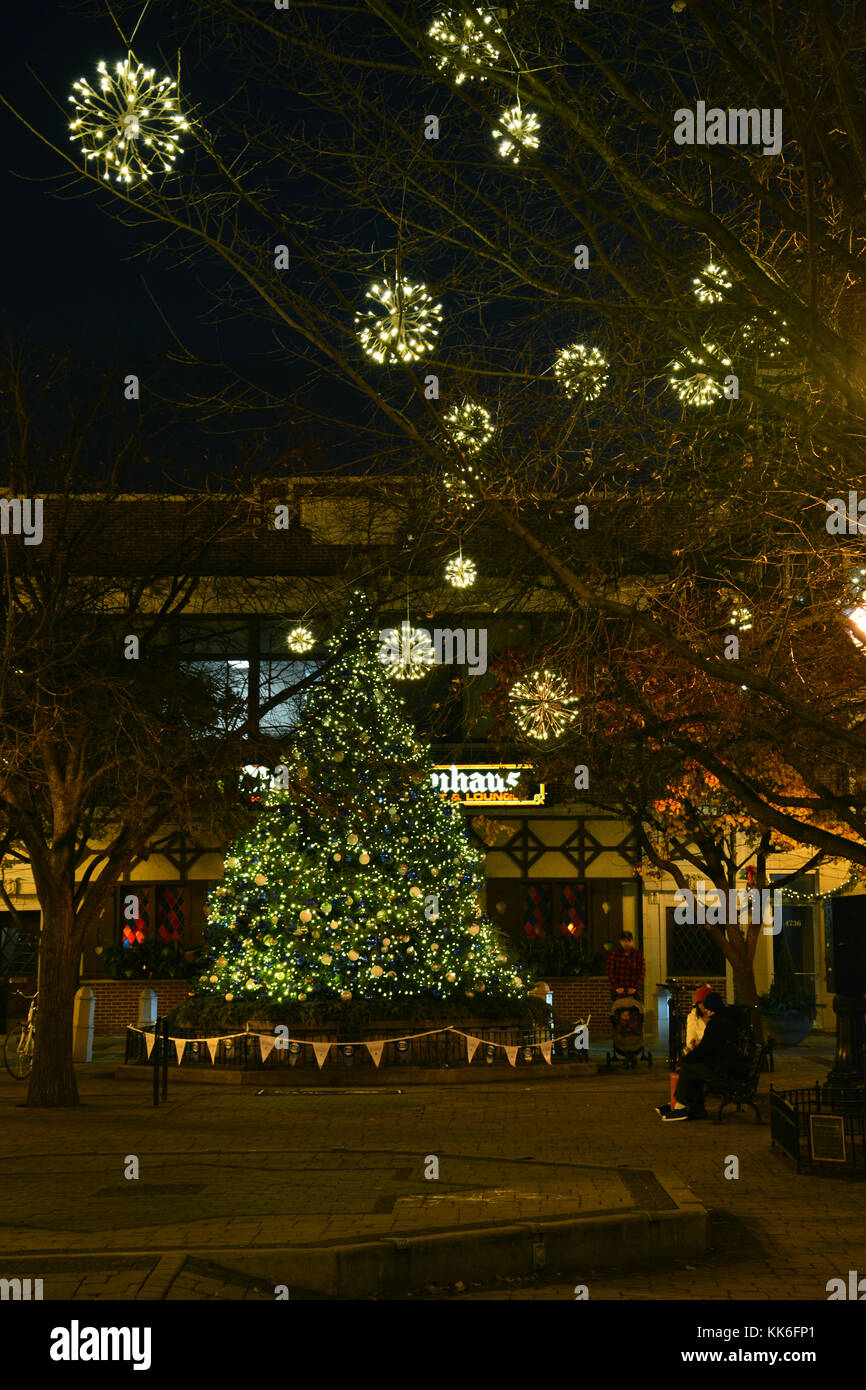 Lincoln christmas market hires stock photography and images Alamy