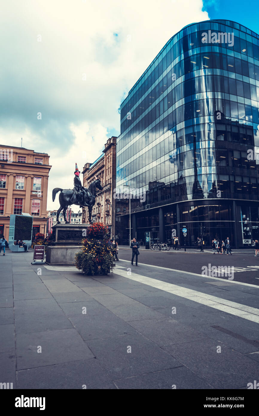 Statue of Duke of Wellington riding a horse, wearing a traffic cone on