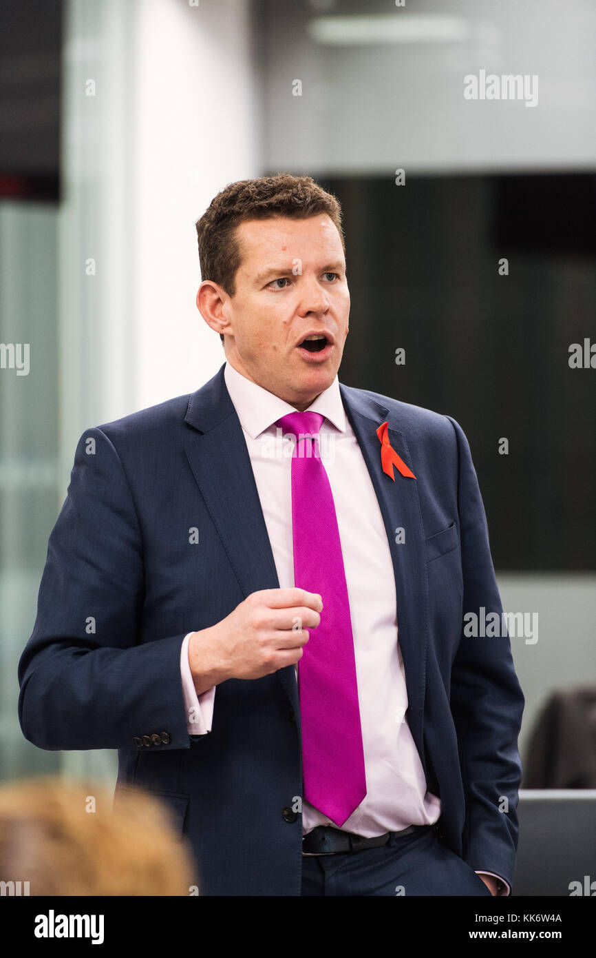 Rhun Ap Iowerth AM, Plaid Cymru Member of the Welsh Assembly Government for Ynys Môn, speaking in Tŷ Hywel in Cardiff Bay Stock Photo