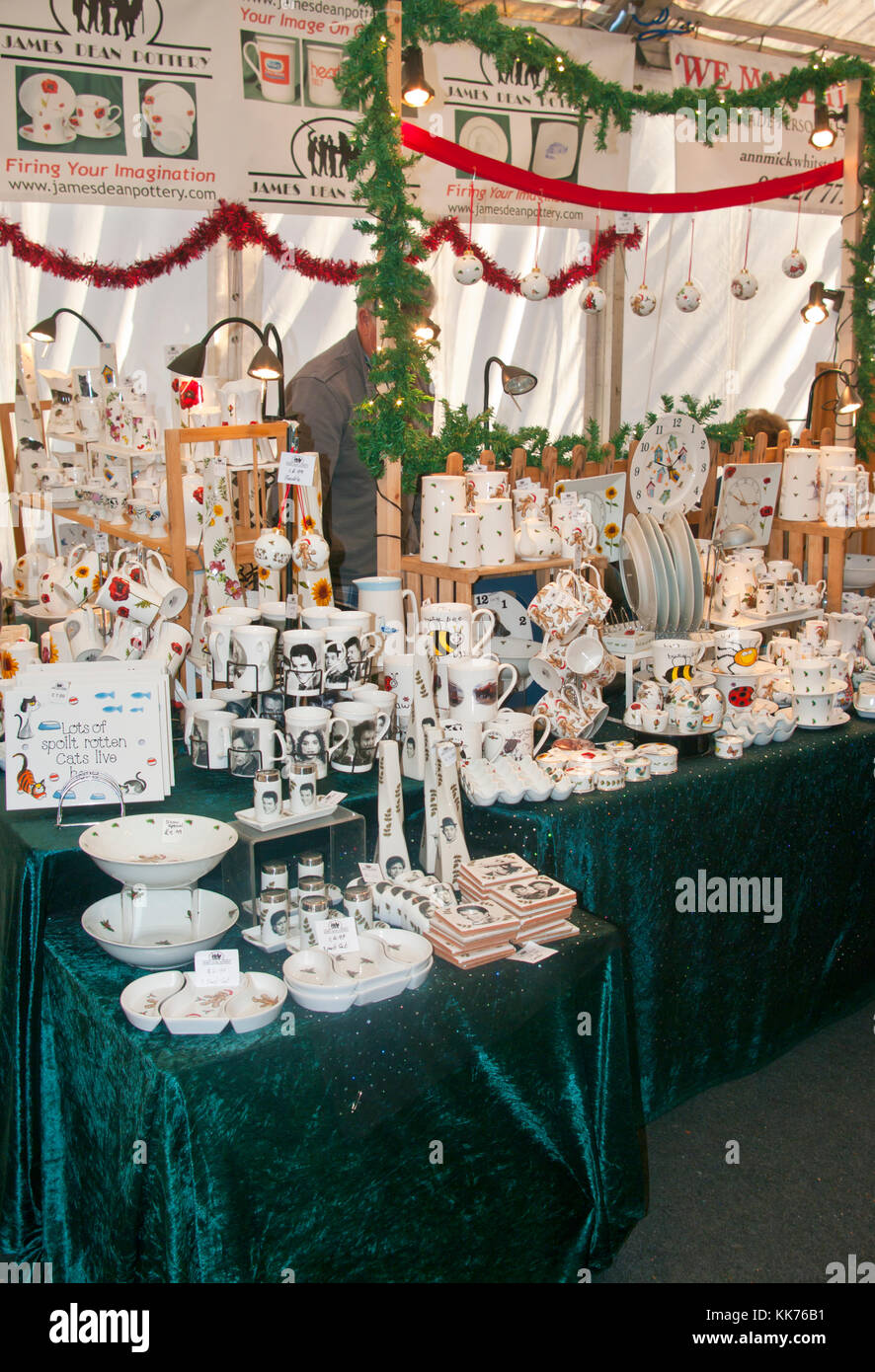 Rochester christmas market stalls hires stock photography and images