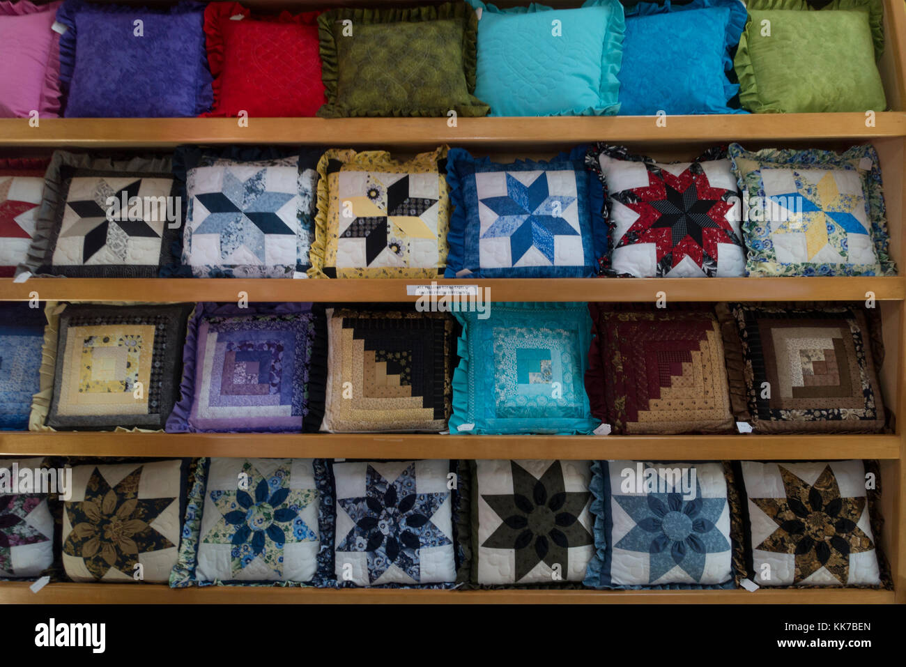 Quilt store amish country pennsylvania hires stock photography and