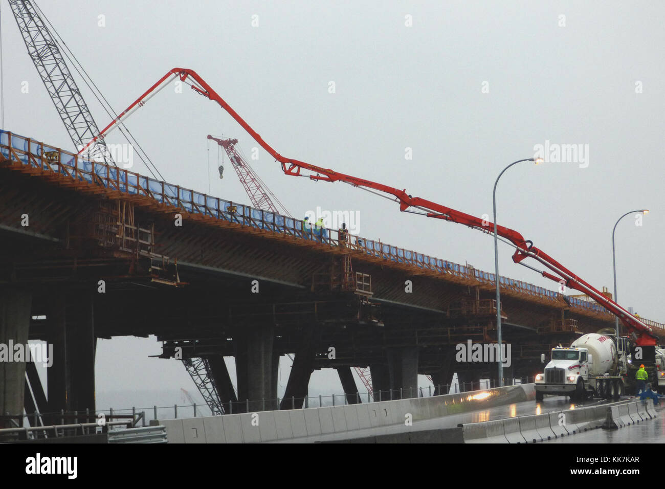 During the weekend closure of SR 520, crews on the SR 520 West Approach