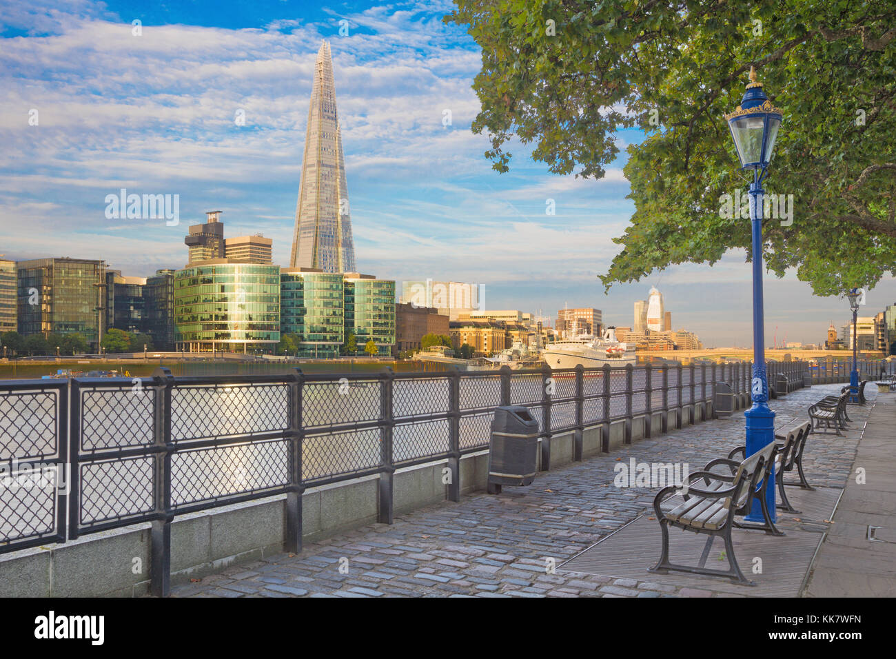 Promenade london sunrise uk hi-res stock photography and images - Alamy