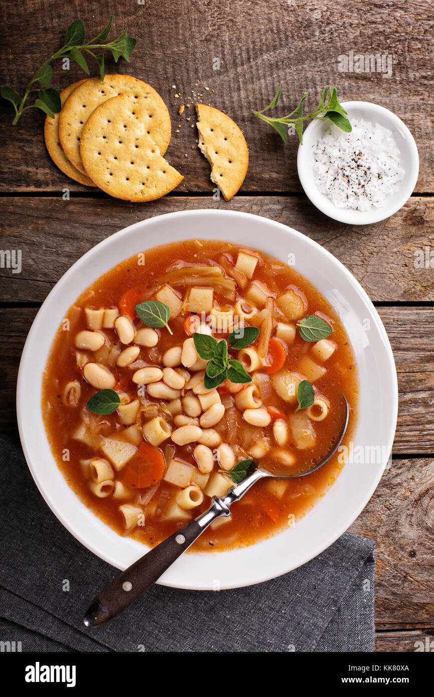 Vegetarian minestrone soup with pasta and beans Stock Photo Alamy