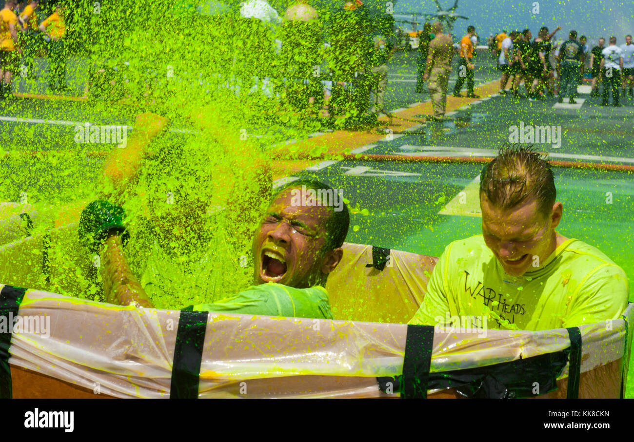 ATLANTIC OCEAN (Nov. 25, 2017) New 