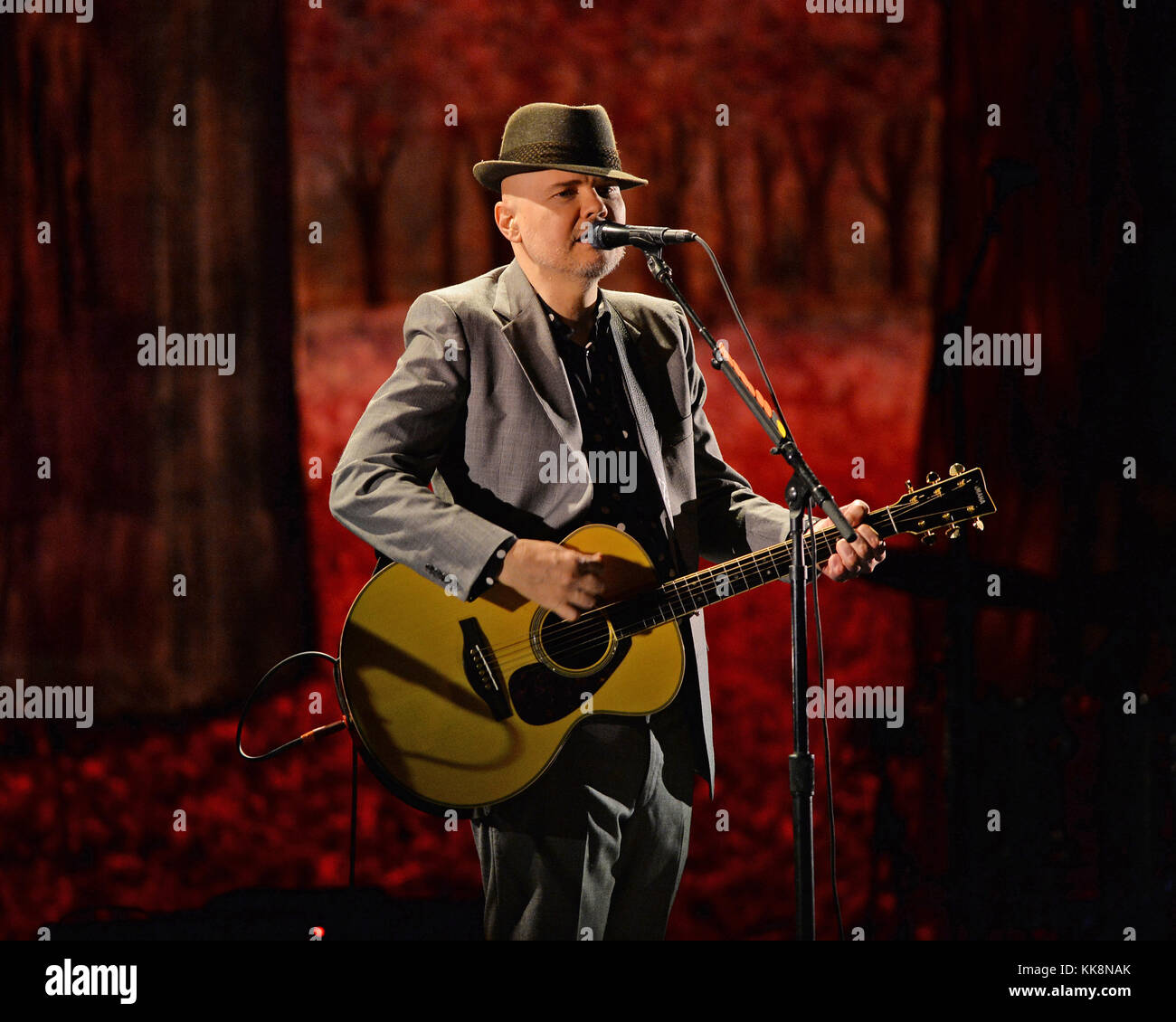 Billy lead singer smashing pumpkins hires stock photography and images
