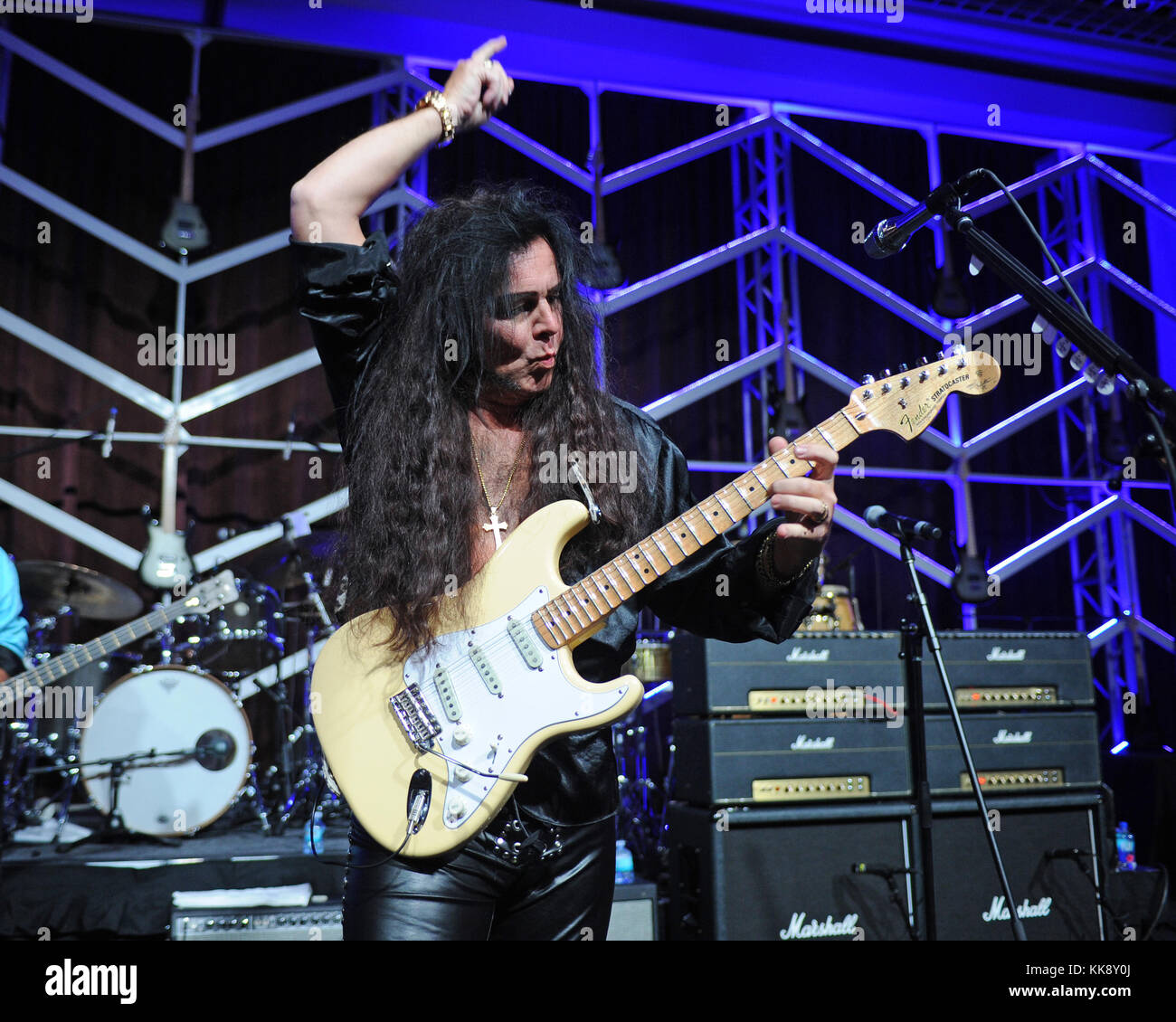Yngwie malmsteen hi-res stock photography and images - Alamy