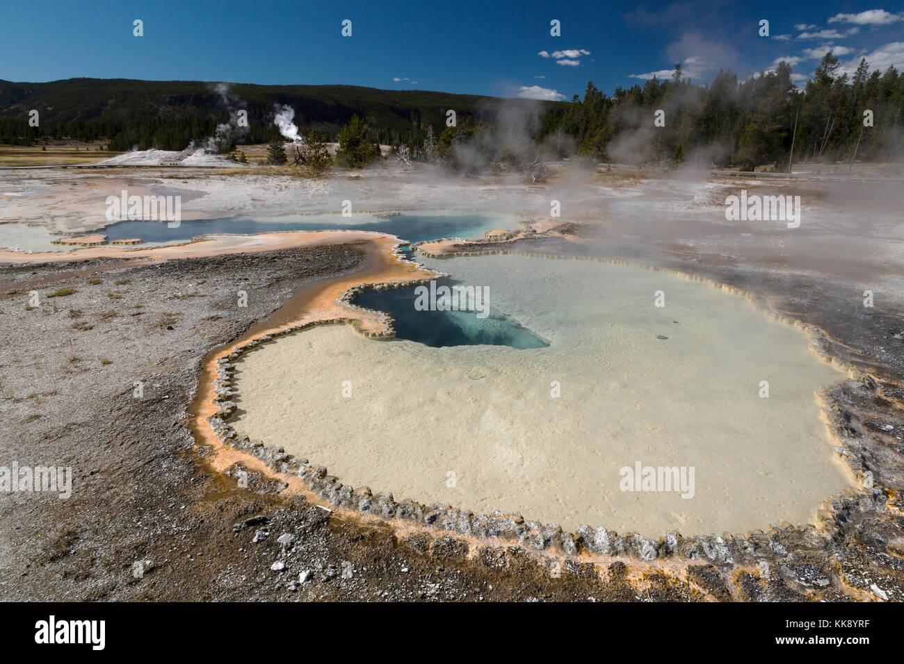 Doublet Pool Thermal Feature in the Upper Geyser Basin, Yellowstone ...