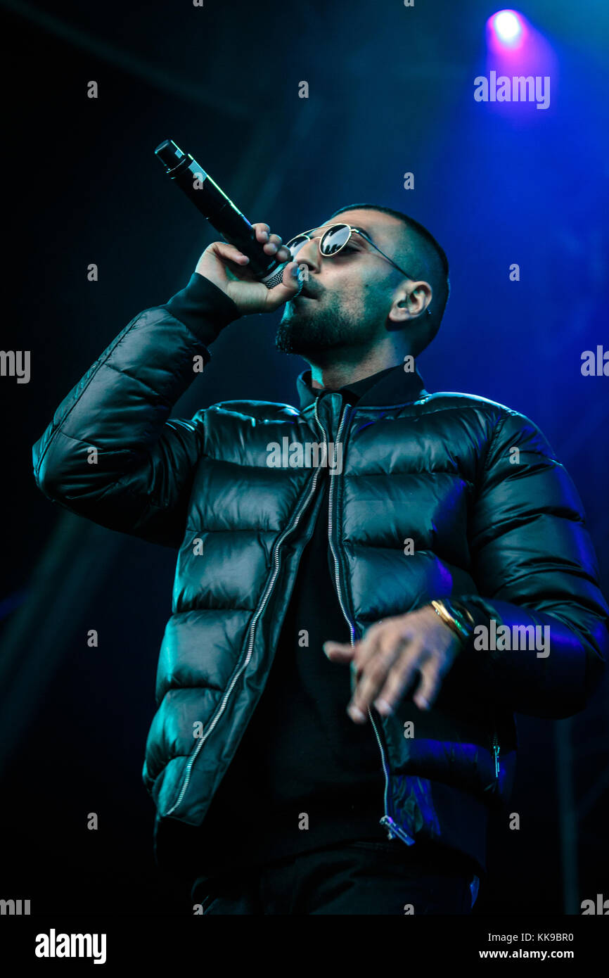 The Danish rapper Sivas (Stylized S!vas) performs a live concert at Bastionen in Bergen. Sivas has an Iranian background and mess up the Danish dictionary combining Danish, English and Arabian in one big ghetto mixture. Norway, 28/08 2015. Stock Photo