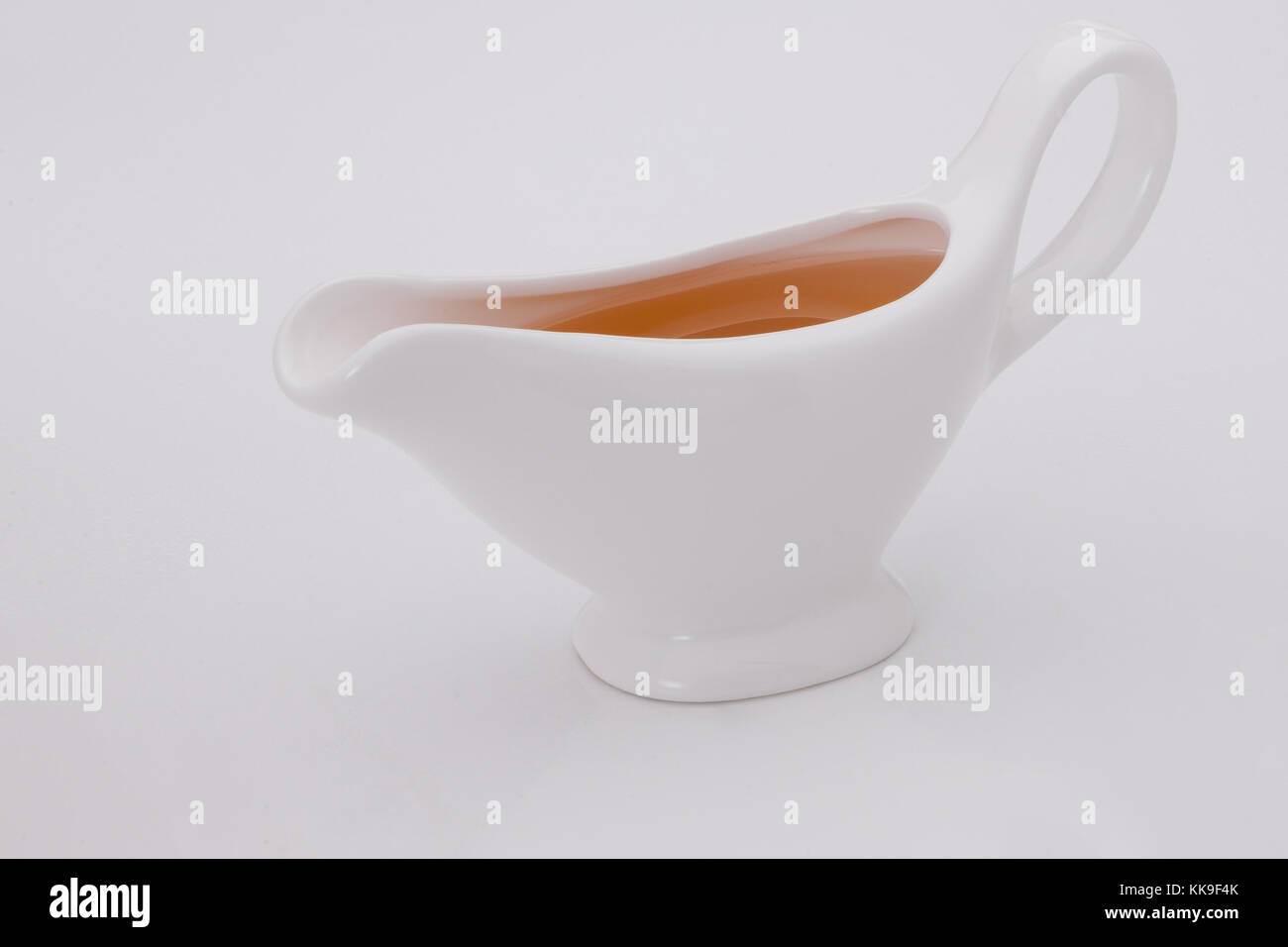 gravy boat images gravy boat stock photos gravy boat stock images alamy gravy boat images gravy boat stock photos gravy boat stock images alamy