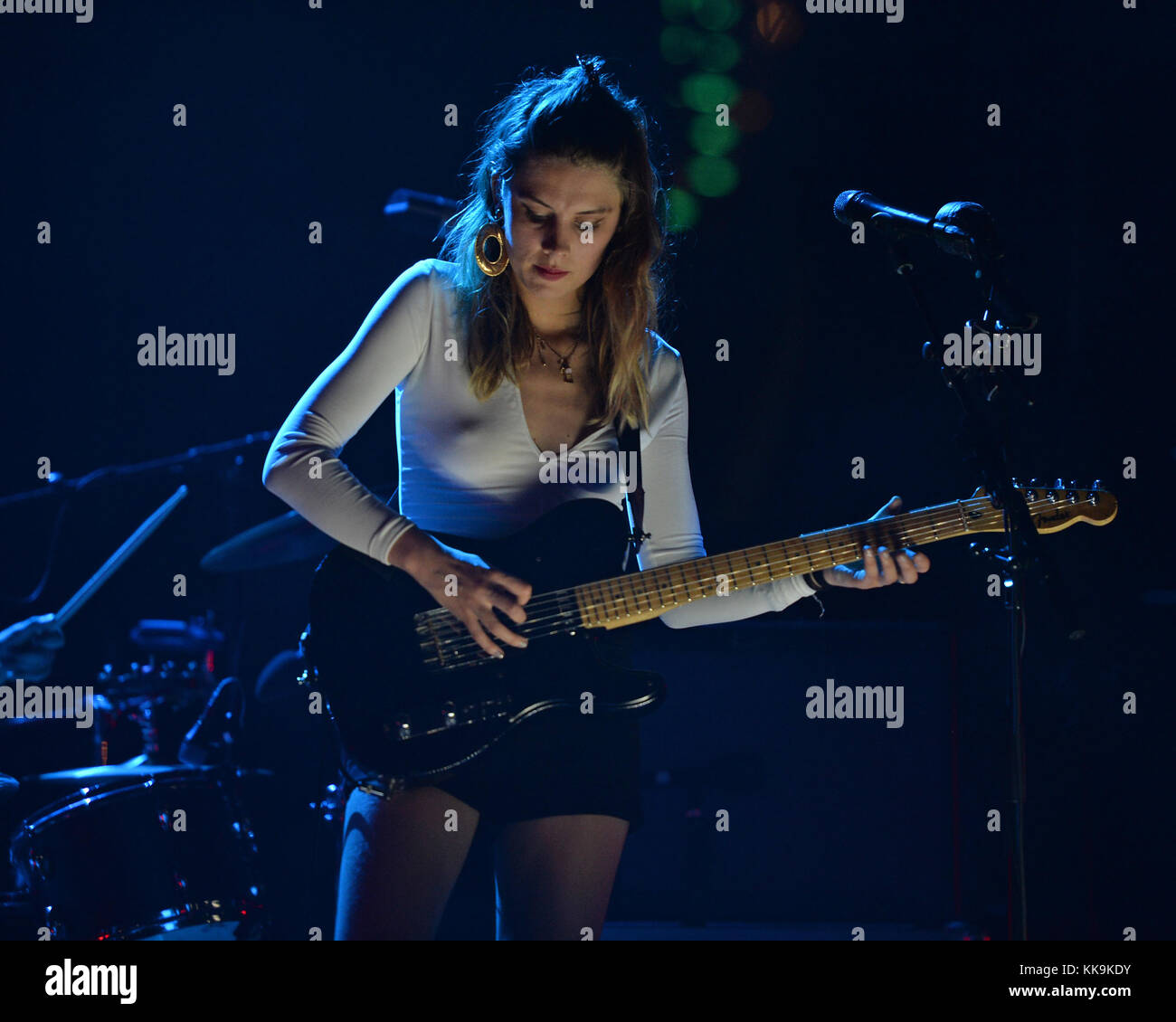 Ellie rowsell hi-res stock photography and images - Alamy