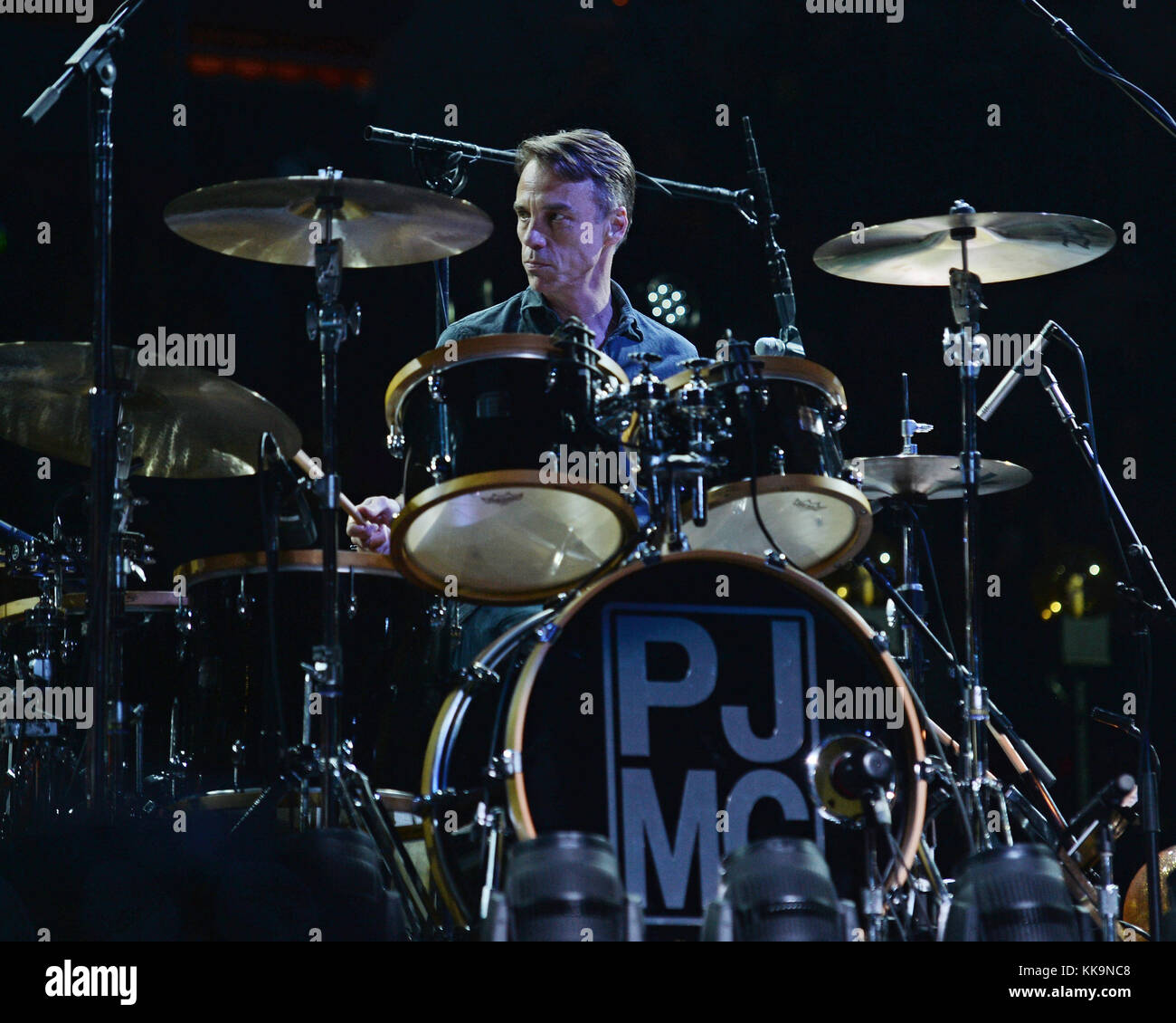 Matt cameron pearl jam hi-res stock photography and images - Alamy