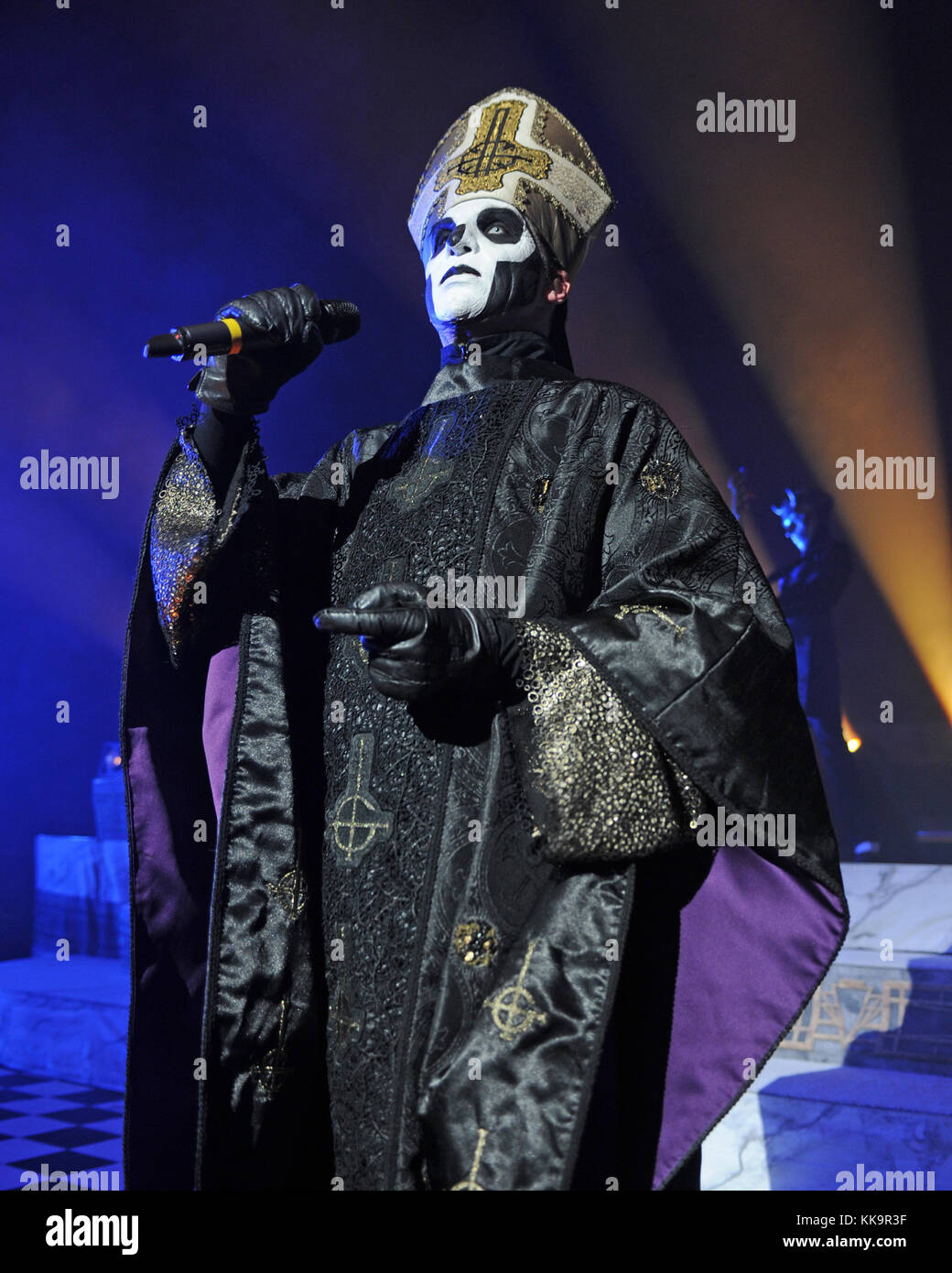 MIAMI BEACH, FL - NOVEMBER 03: Papa Emeritus IIII of Ghost performs at The  Fillmore on November 3, 2016 in Miami Beach, Florida People: Papa Emeritus  III Stock Photo - Alamy