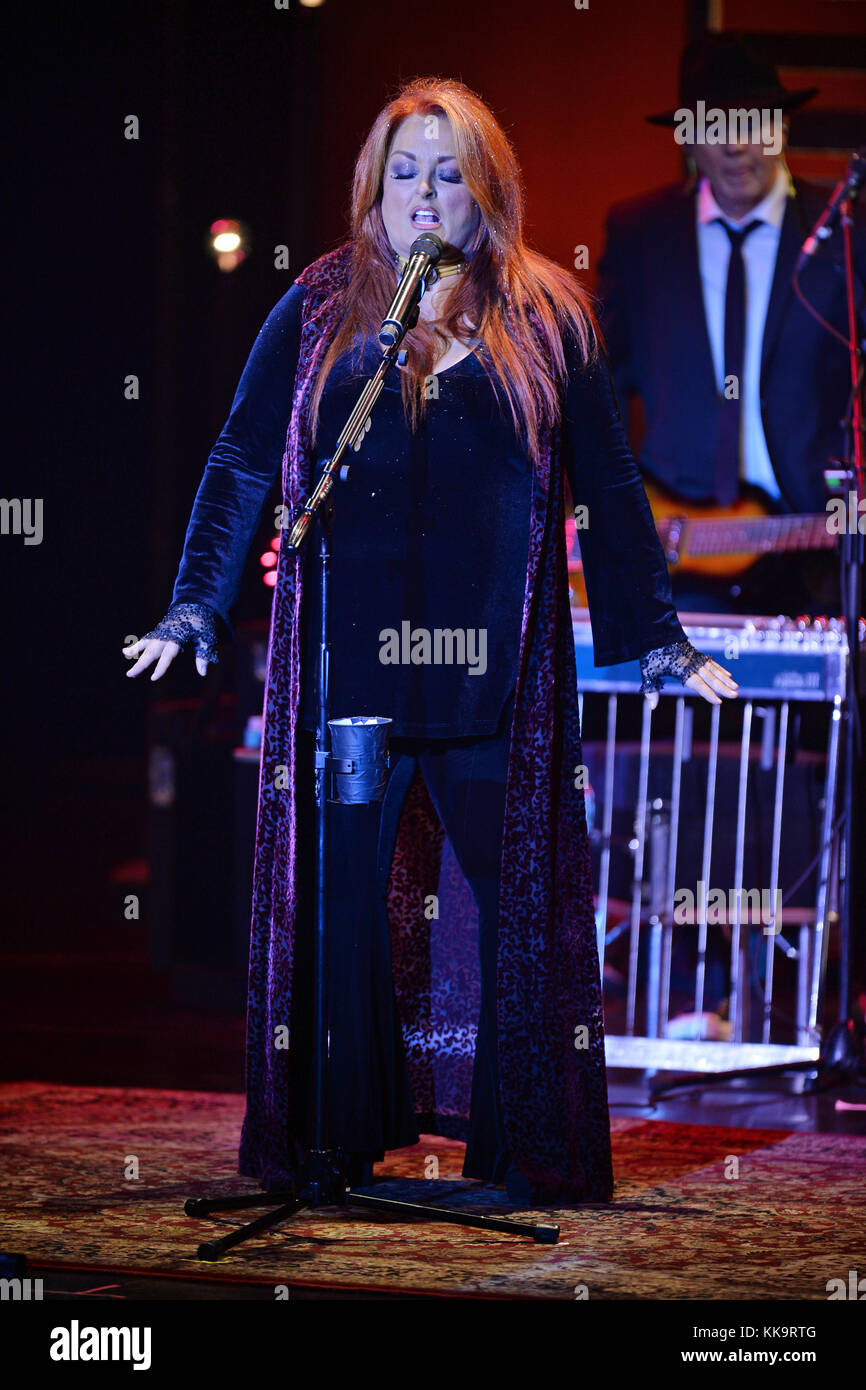 Wynonna Judd High Resolution Stock Photography and Images - Alamy