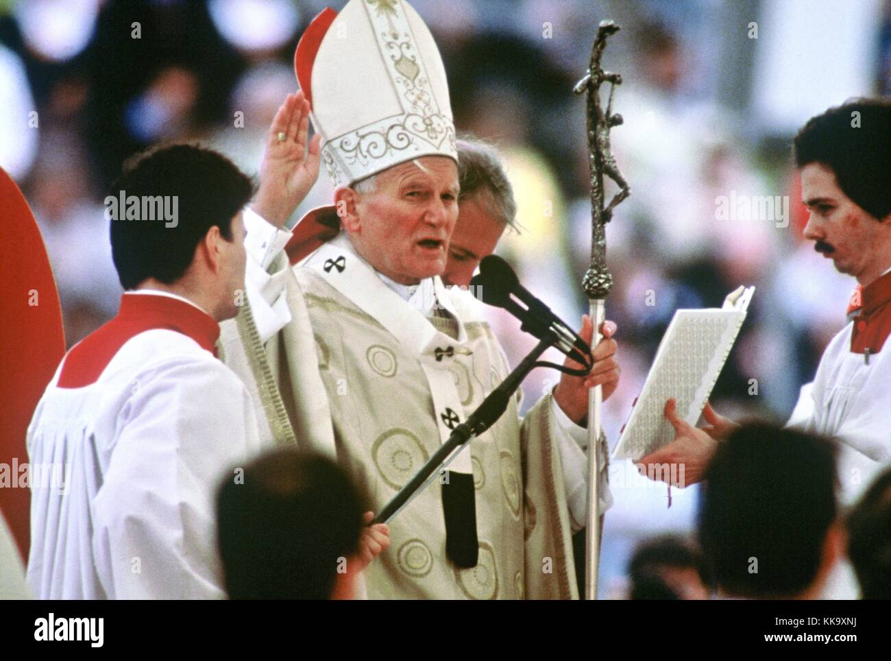 Pope John Paul II holds Holy Mass in Munich Olympic Stadium on 3rd May 1987. In the context of this Mass he announced the Canonization of the Jesuit priest Rupert Mayer.  | usage worldwide Stock Photo