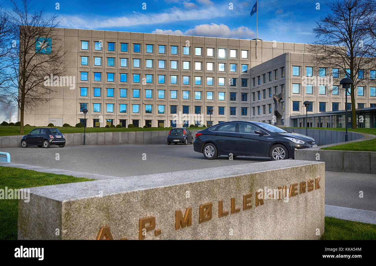 The A P Møller Mærsk A S Maersk head quarter building on Amaliegade, Copenhagen. Stock Photo