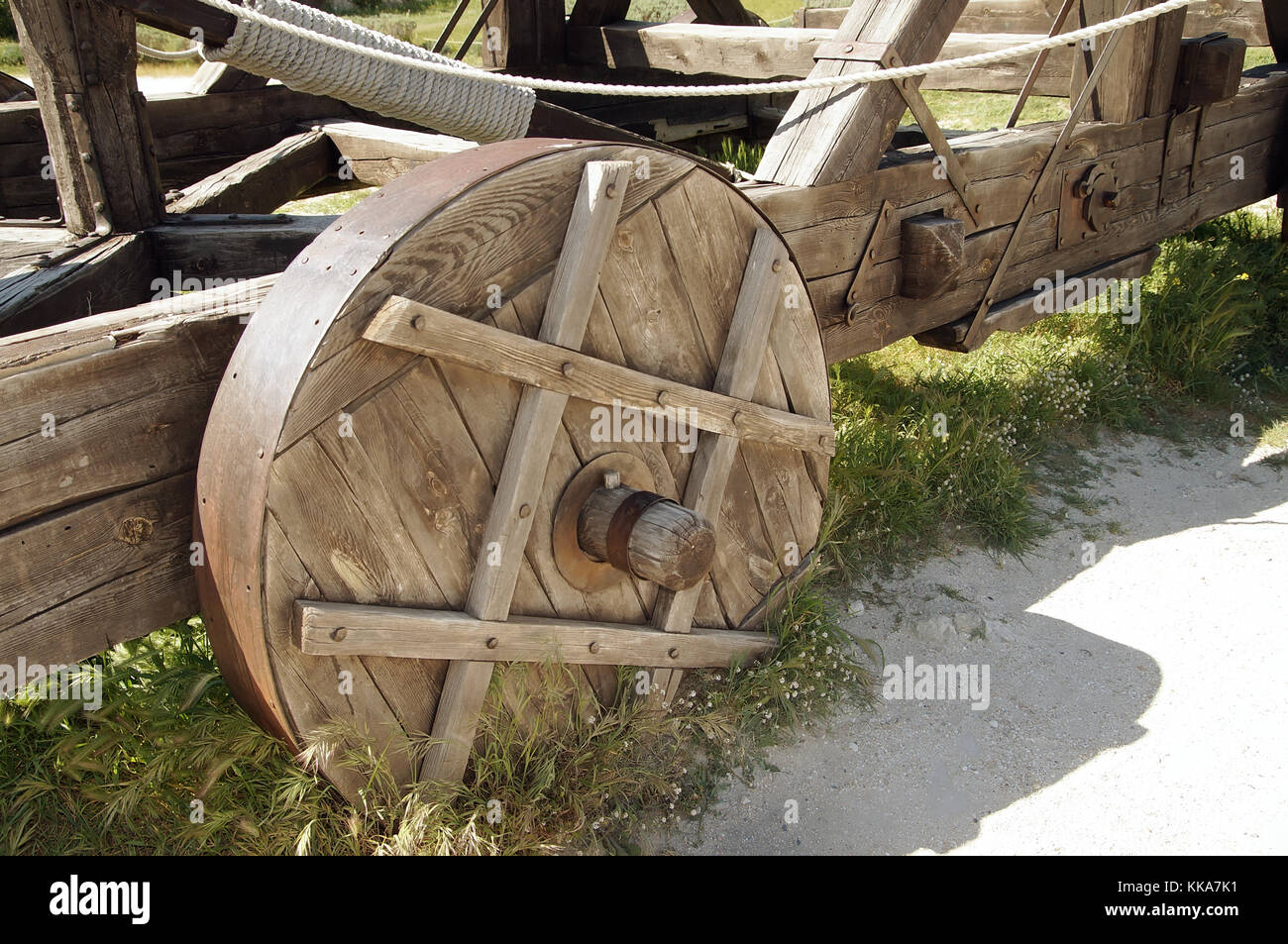 Close up of mddle-age wheel mounted on a catapult Stock Photo