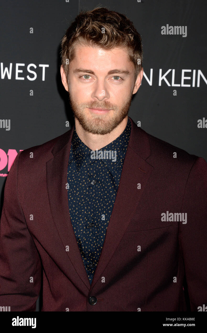 New York, USA. 28th Nov, 2017. Luke Mitchell attends the 'I, Tonya