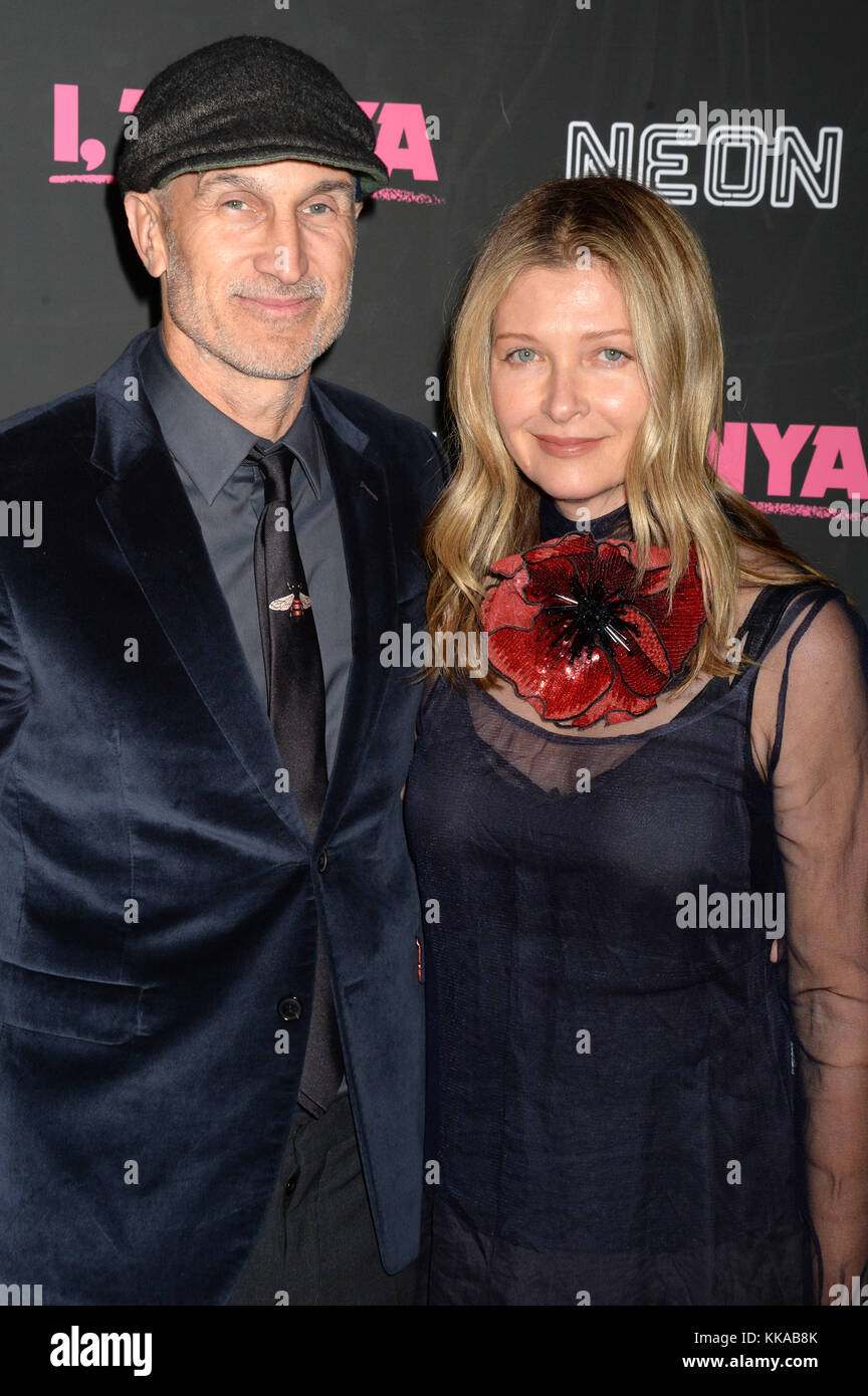 New York, USA. 28th Nov, 2017. Craig Gillespie and his wife Christine