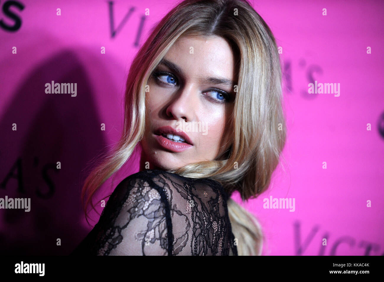 New York, USA. 28th Nov, 2017. Stella Maxwell attends the 2017 Victoria's Secret Fashion Show viewing party pink carpet at Spring Studios on November 28, 2017 in New York City. Credit: Geisler-Fotopress/Alamy Live News Stock Photo