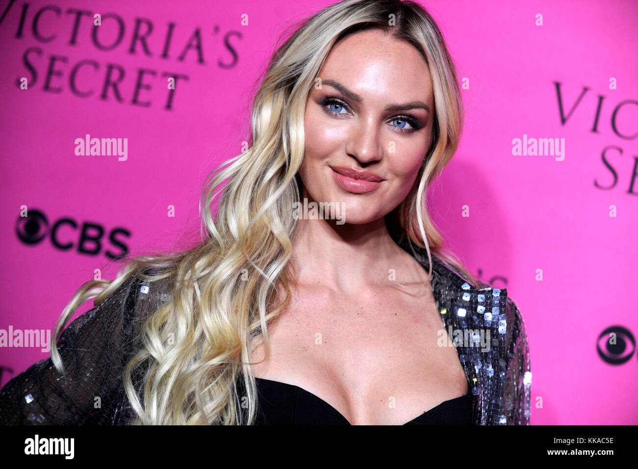 New York, USA. 28th Nov, 2017. Candice Swanepoel attends the 2017 Victoria's Secret Fashion Show viewing party pink carpet at Spring Studios on November 28, 2017 in New York City. Credit: Geisler-Fotopress/Alamy Live News Stock Photo