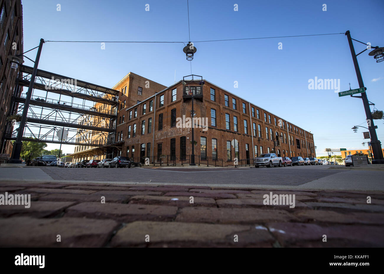 Skybridge iowa hires stock photography and images Alamy