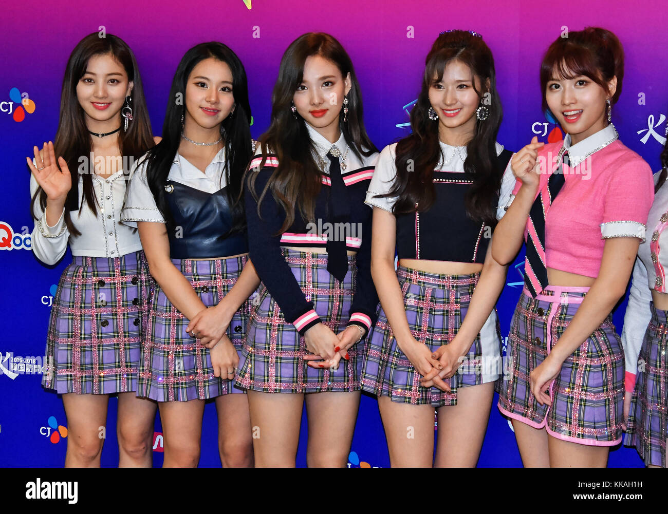 K-POP・アジア TWICE TWICE, November 29, 2017, Tokyo, Yokohama, Japan