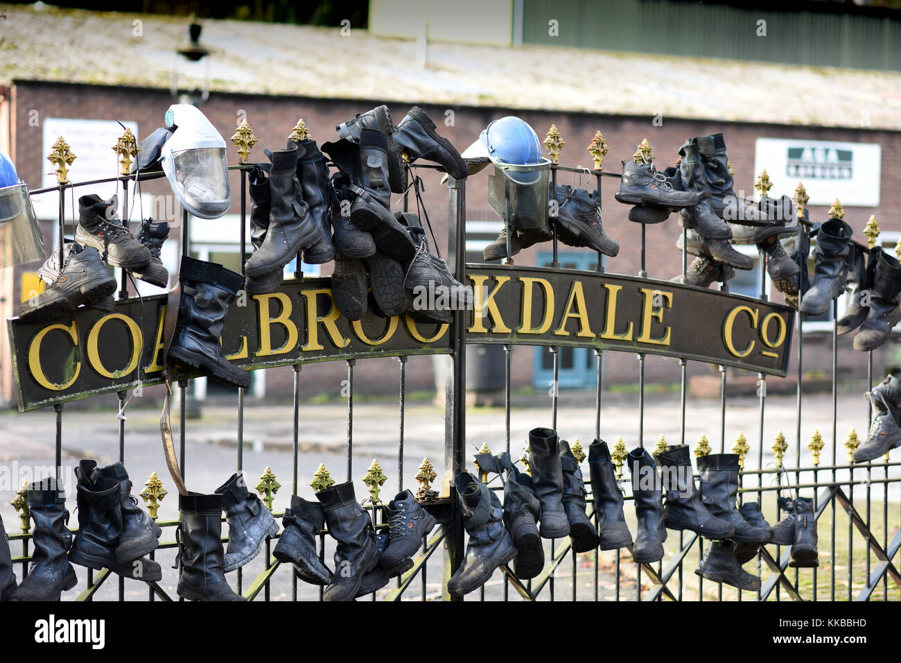 Over 300 years of history ends with the closure of the Coalbrookdale foundry. Redundant workers hang up their boots in a symbolic gesture. Picture Dave Bagnall Stock Photo