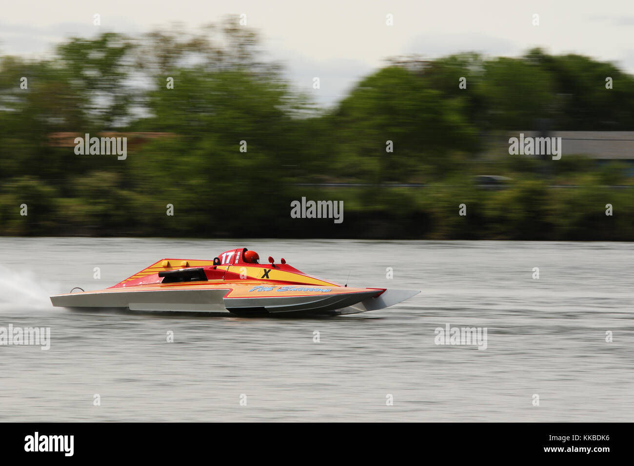 Race Boat GNH17. 2017 APBA, American Power Boat Association, Test and Tune day at Eastwood Lake, Dayton, Ohio, USA. 29 April 2017. Stock Photo