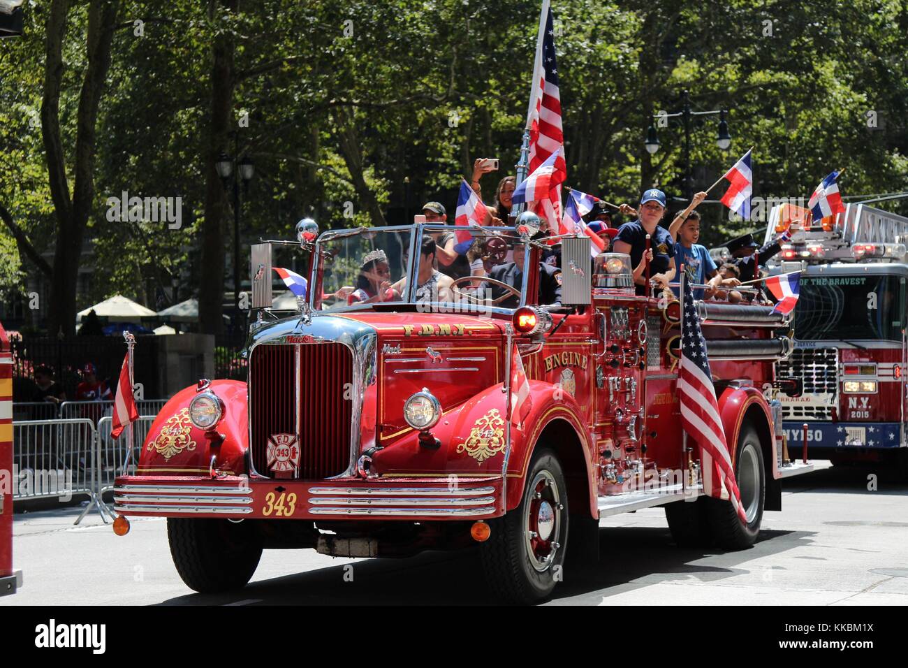 New York First Responders On Parade Duty, New York USA Stock Photo - Alamy