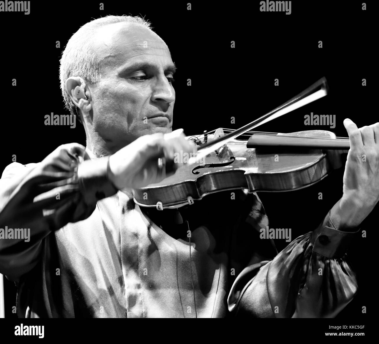 WEST PALM BEACH, FL - FEBRUARY 06:  Samvel Yervinyan of the group Yanni Performs at the Perfect Vodka Amphitheater on February 6, 2016 In West Palm Beach, Florida.  People:  Samvel Yervinyan Stock Photo