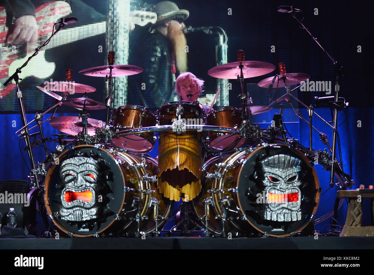 WEST PALM BEACH, FL MAY 8 Dusty Hill and Billy Gibbons of ZZ Top perform at The Coral Sky