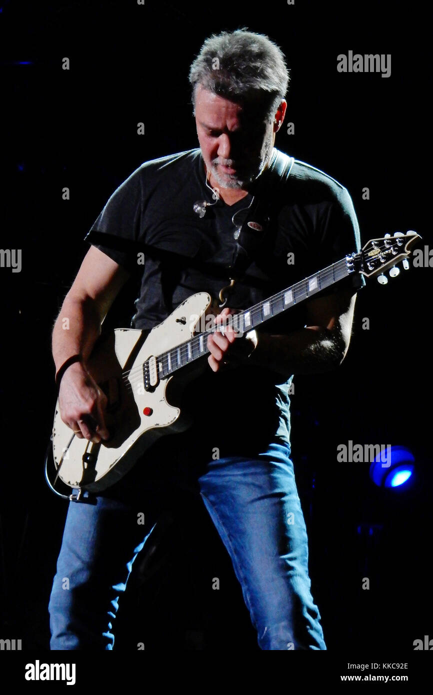 PHOENIX, AZ SEPTEMBER 28 Eddie Van Halen of Van Halen performs at Ak