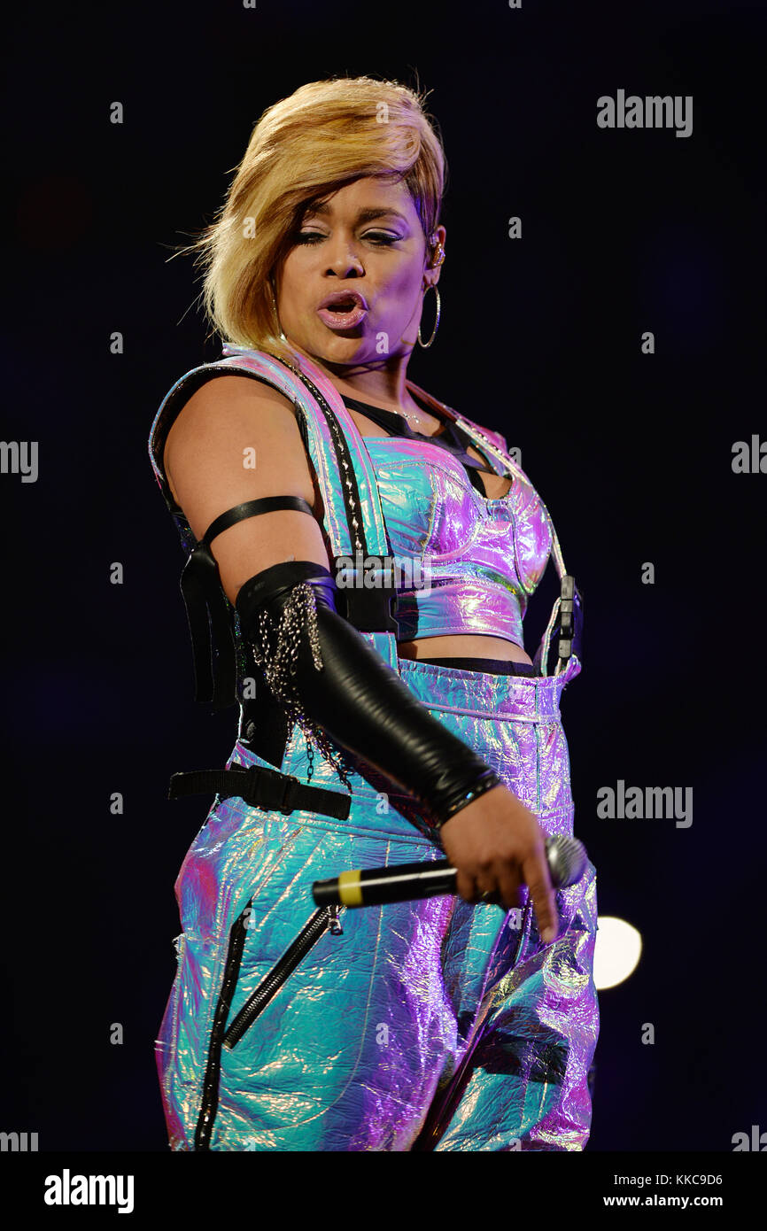 SUNRISE FL JUNE 04 Tionne 'TBoz' Tenese Watkins and Rozonda Ocelean