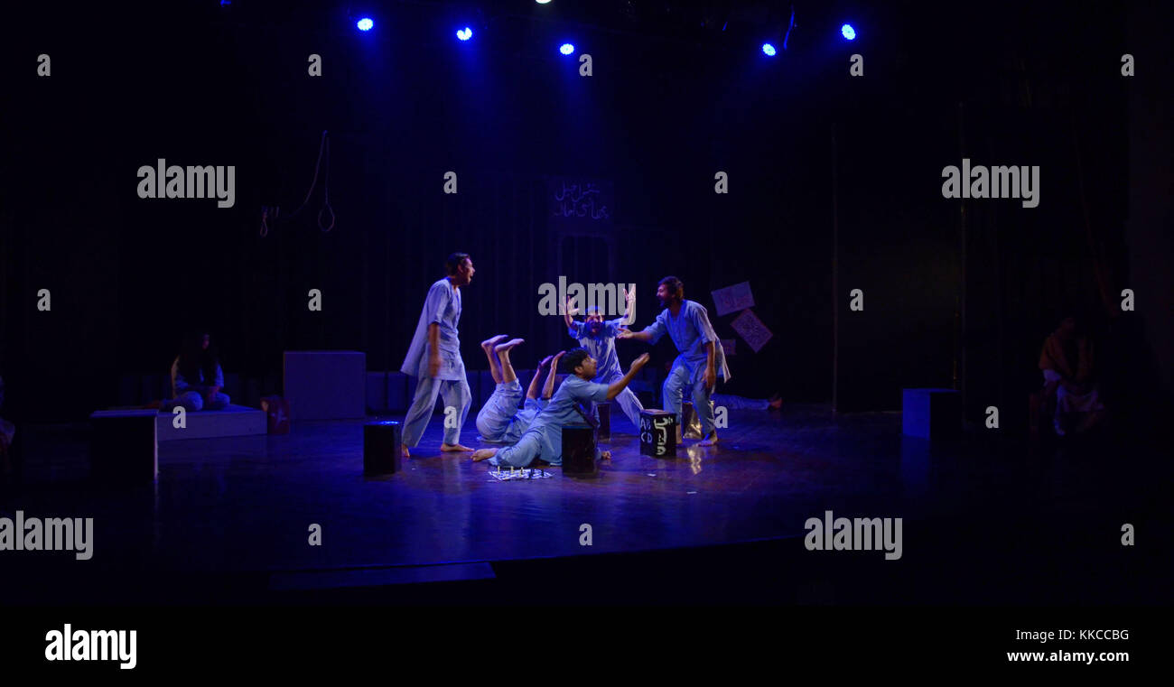 Lahore, Pakistan. 29th Nov, 2017. Pakistani Artists perform a drama “Intezar” based on the prisoners awarded with death sentence, organized by Ajoka Theatre at Al-Hamra Hall in Lahore on November 29, 2017.Artists performing in a stage play titled Intezar written and directed by Shahid Nadeem organized by Ajoka Theater in collaboration with Lahore Arts Council at Al-Hamra Lahore, Pakistan. Credit: Rana Sajid Hussain/Pacific Press/Alamy Live News Stock Photo