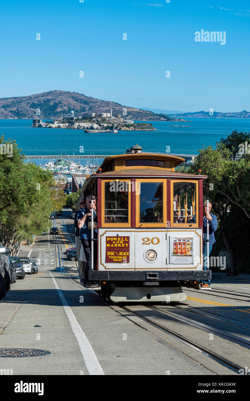 Powell hyde cable car san francisco hi-res stock photography and images 