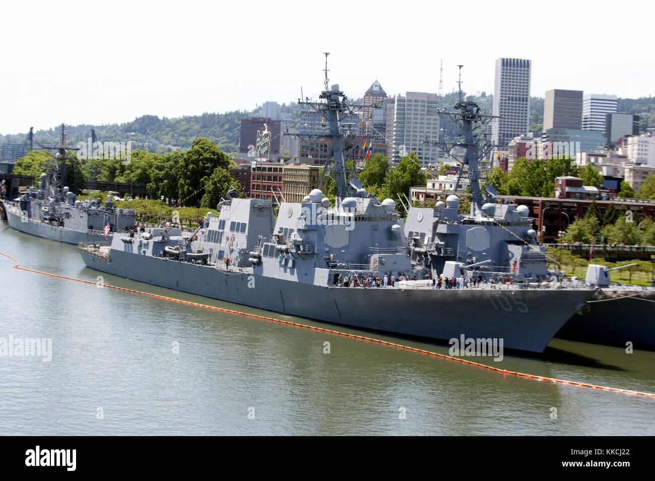 The guided-missile destroyers USS William P Lawrence DDG 110 and USS Dewey DDG 105, and the guided-missile frigate USS Ingraham FFG 61 are moored pierside at Tom McCall Waterfront Park during Fleet Week in Portland, Oregon, to celebrate the 105th annual Portland Rose Festival, Portland, Oregon, 2012. Image courtesy Mass Communication Specialist 2nd Class Scott A. McCall/US Navy. Stock Photo