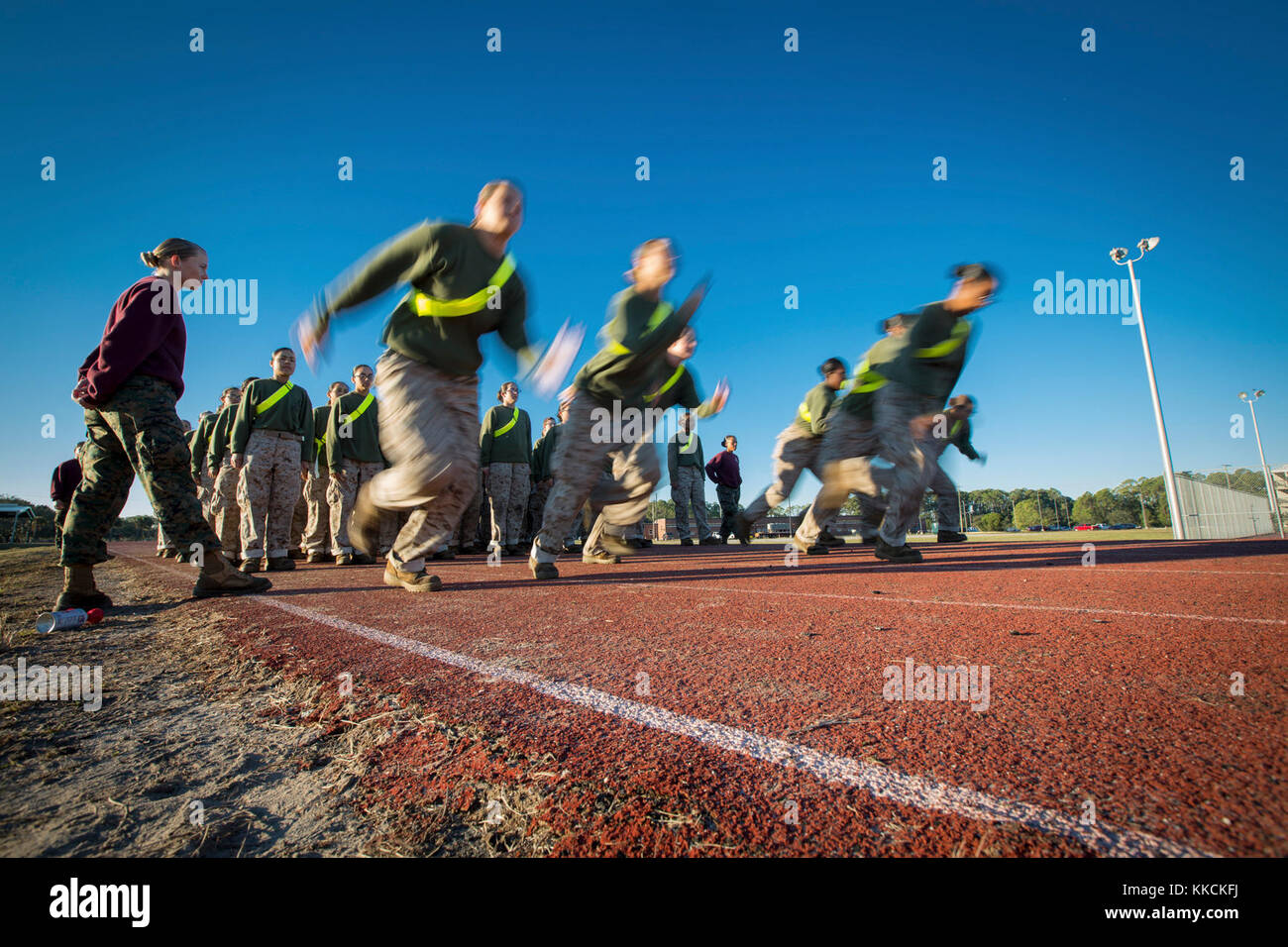 Marines boot camp parris island hi-res stock photography and images - Alamy