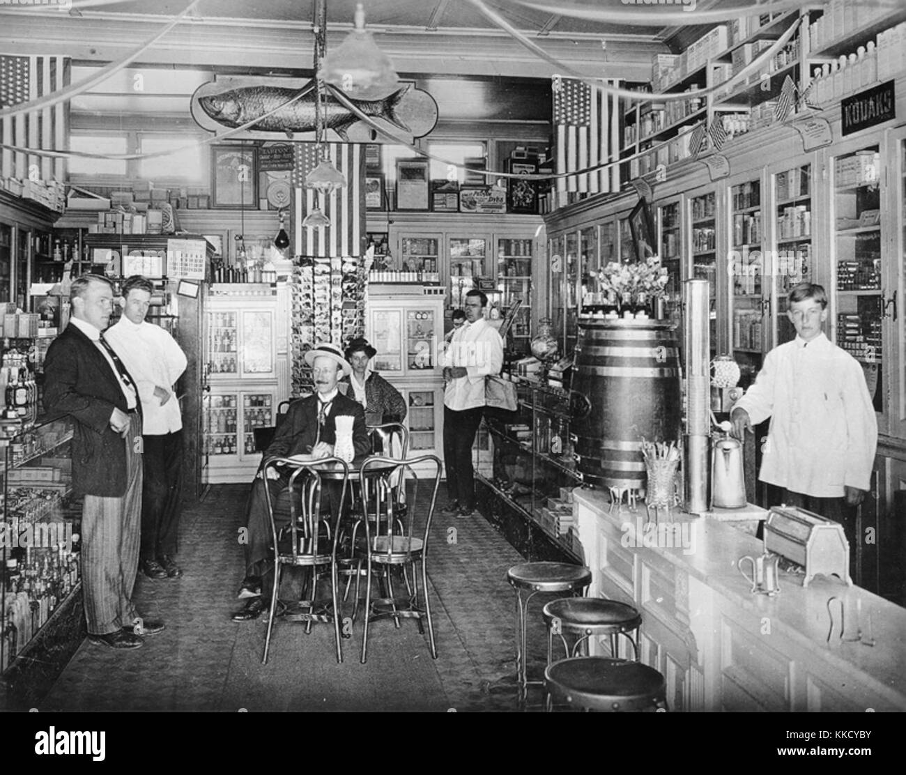 Vintage pharmacy Black and White Stock Photos & Images Alamy