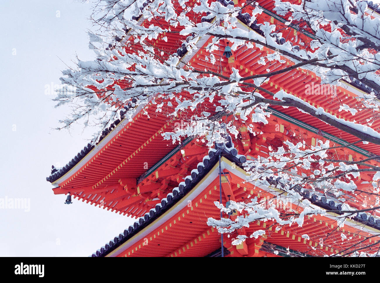 Temple In Snow Red Japanese Temples covered in snow Stock Photo - Alamy
